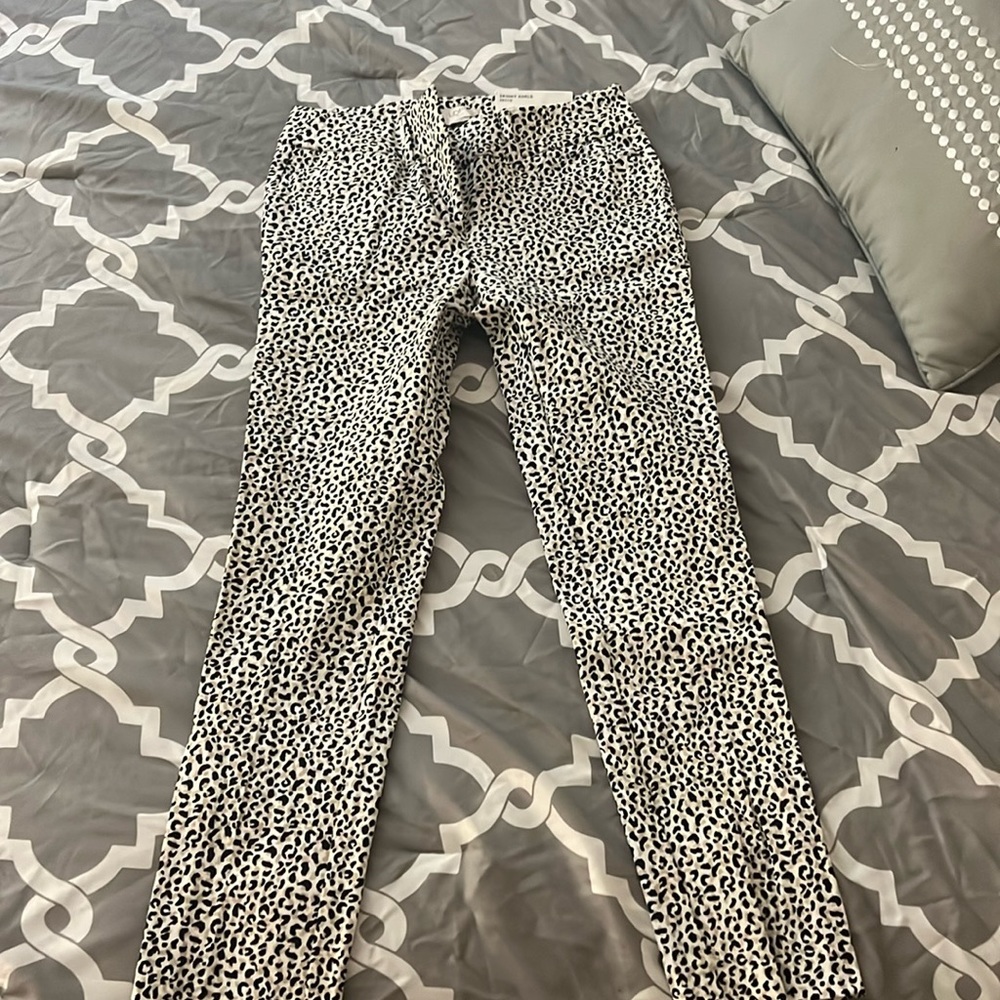 Skinny ankle pants